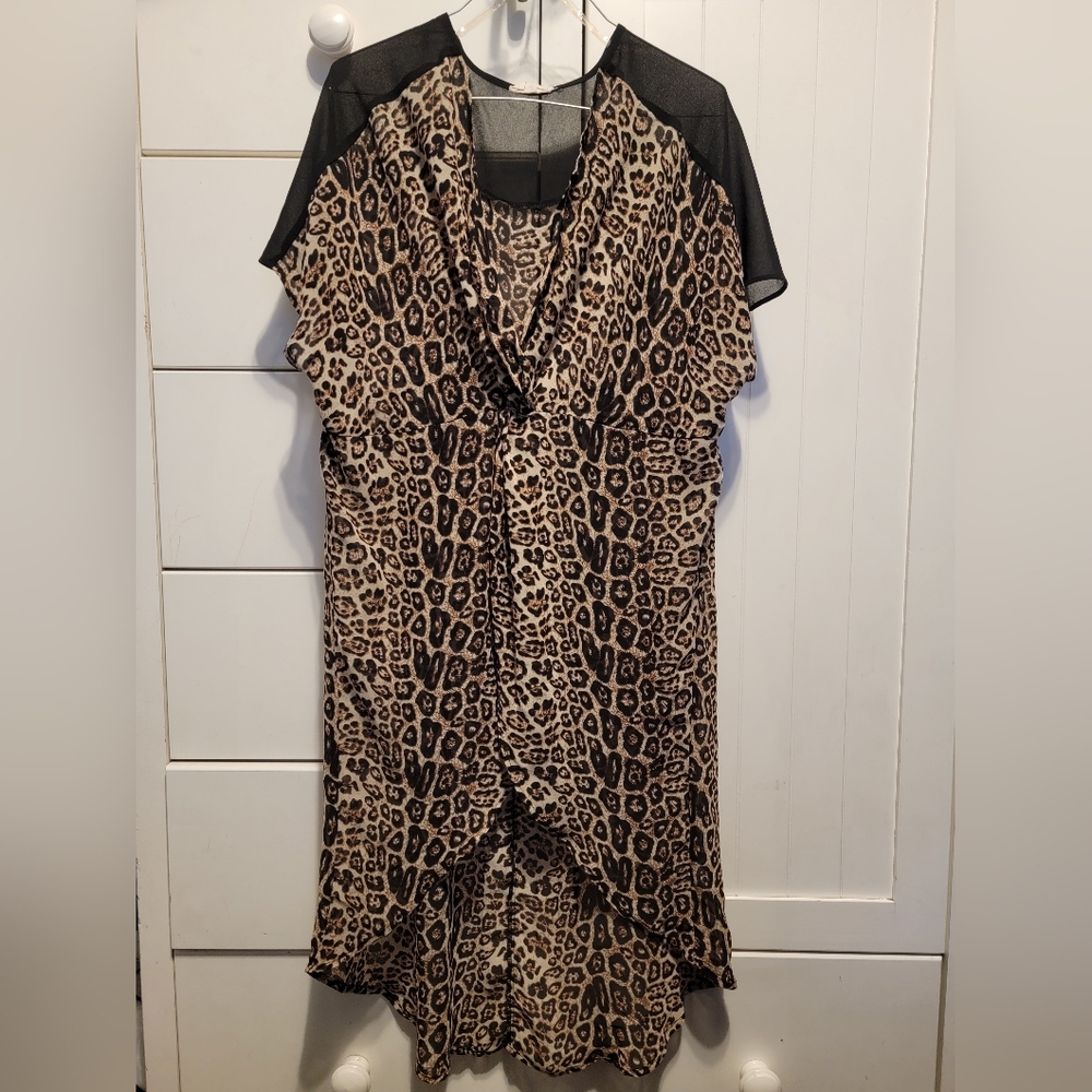 Ember High-Low Tunic Top Leopard Print Size Large